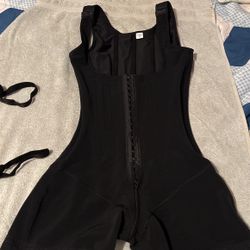 Faja Moldeadora Size M Levanta Pompis Negro Muy Cómoda