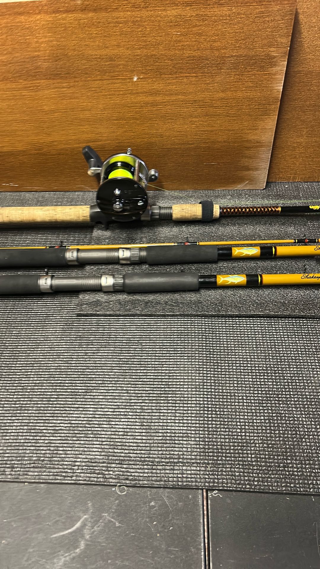 Vintage Fishing Gear And Accessories