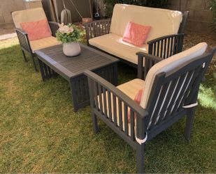 4-Piece Outdoor Patio Furniture Set (PLEASE READ THE ENTIRE DESCRIPTION)