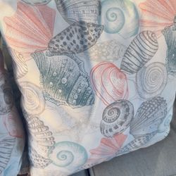 Outdoor Pillows 