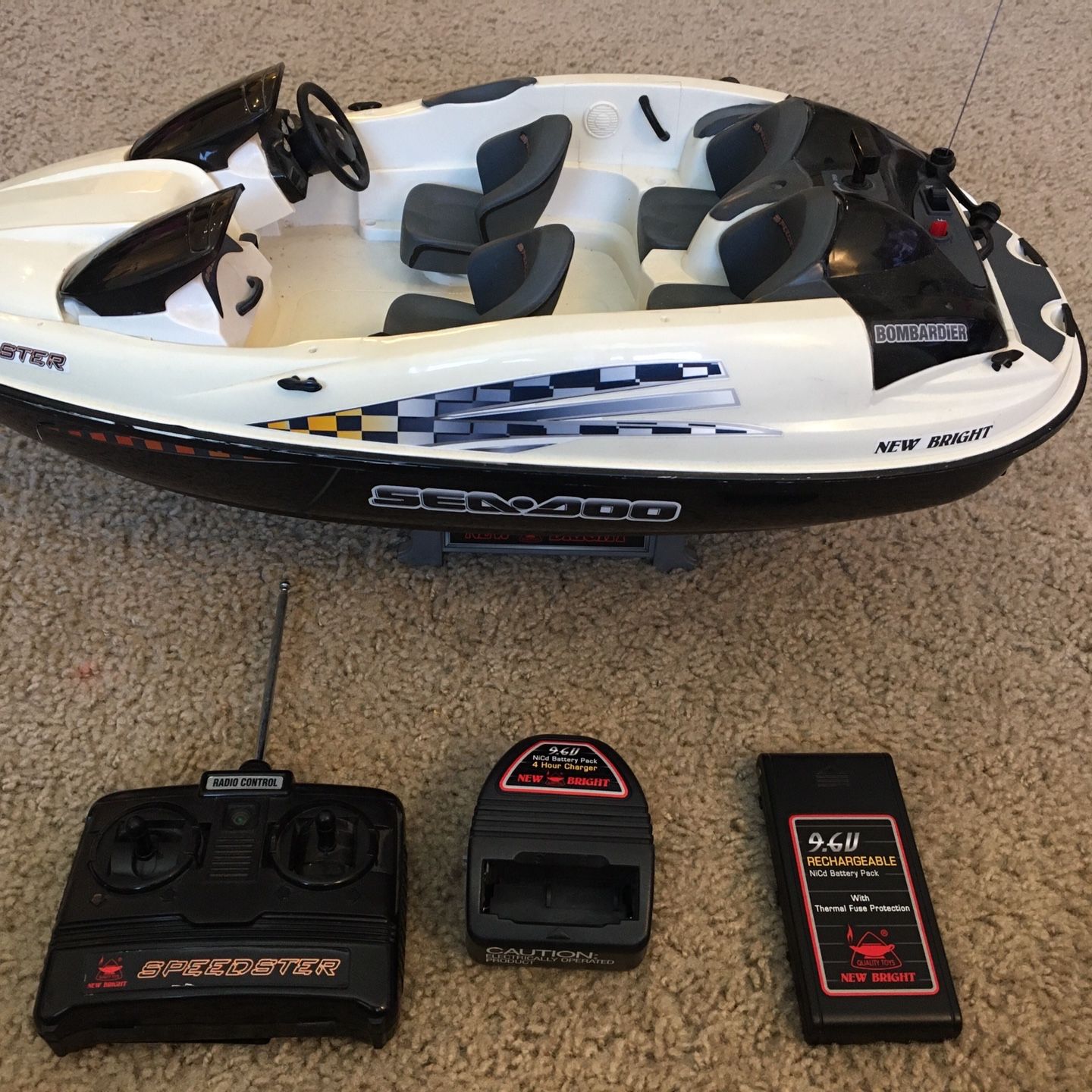 New bright remote control shop boat