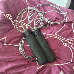 Embark weighted jump rope 1/2 lb each handle