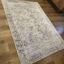 5x7 Moroccan Area Rug 