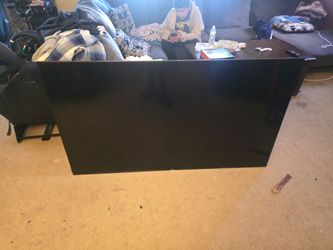 BROKEN TV
