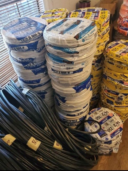 Romex Wire...Different prices
14/2
14/3
12/2
12/3
10/2
10/3
6/2
6/3
8/2
8/3
(Diferentes precios)