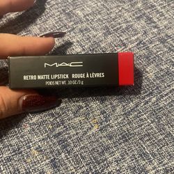 Ruby Woo MAC Lipstick 
