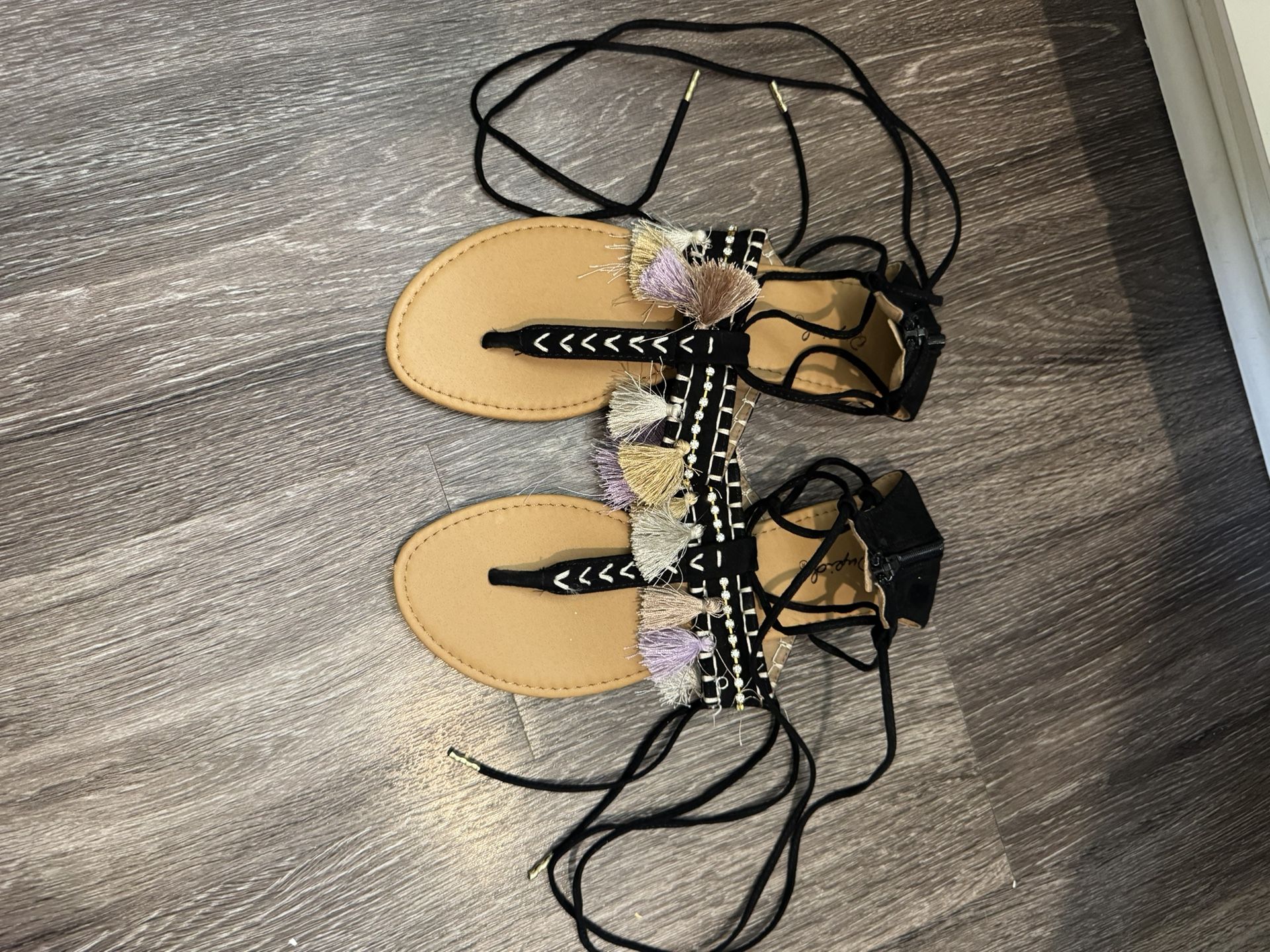 Women’s Sandals, Size 8
