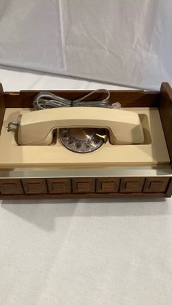 Vintage hideaway phone