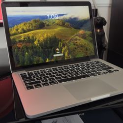 MacBook Pro 13” Sonoma OS - Works Great!