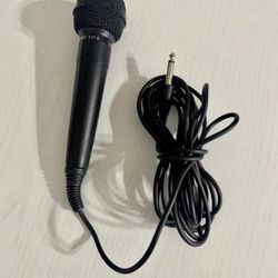 Dynamic Impedance 600 Microphone Corded Black