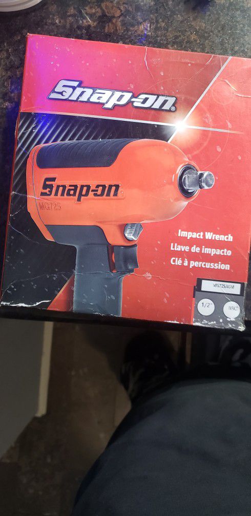 Snap-on Impact Wrench