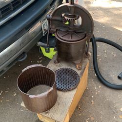 Superior Sausage Stuffer Or Cider/grape Press
