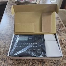 ALESIS SR16 DRUM MACHINE