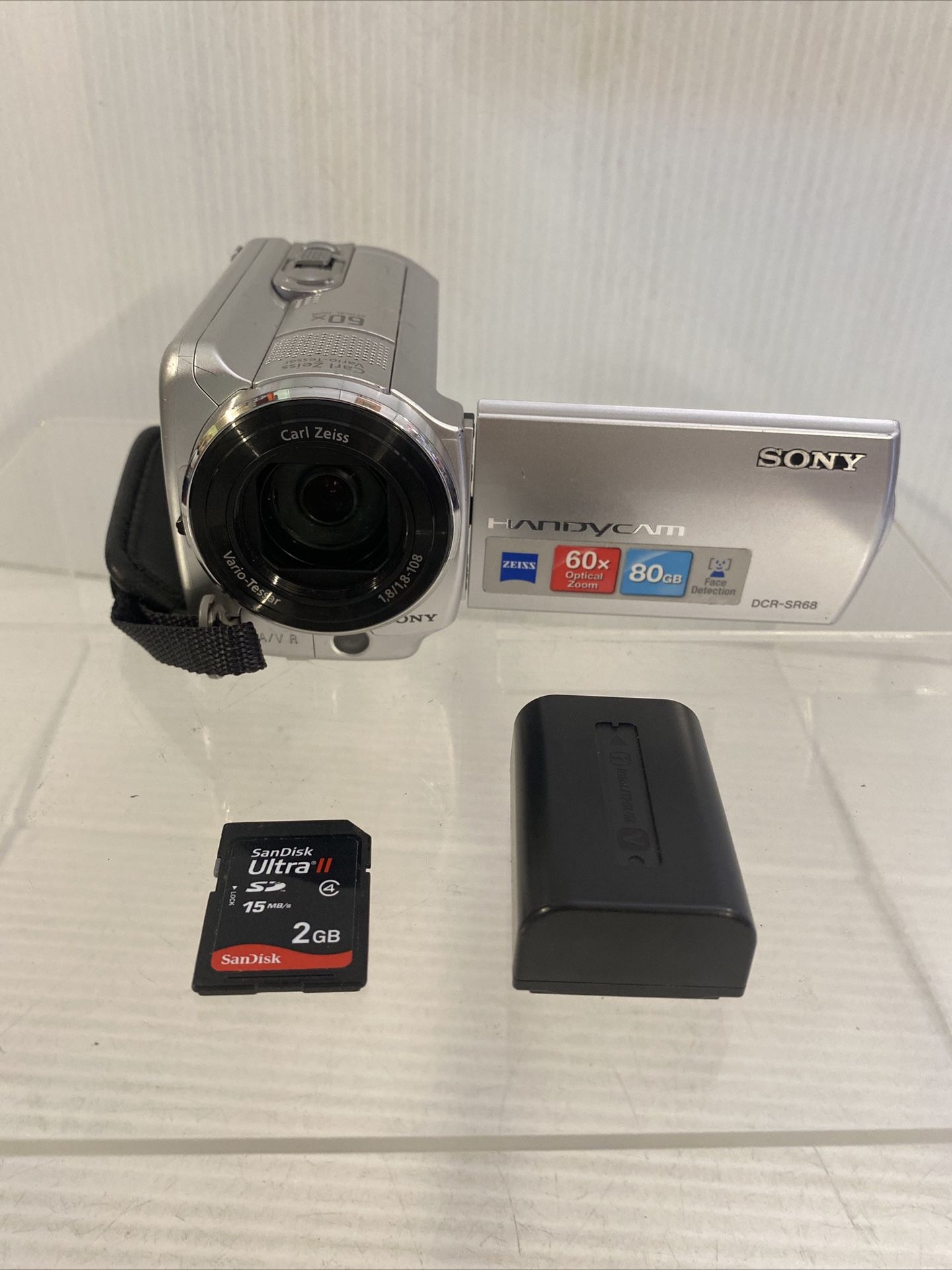 Sony Handycam DCR-SR68 Digital Video Camera Camcorder w/ Battery & SD TESTED!