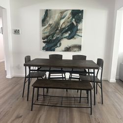 Dining Room Table 