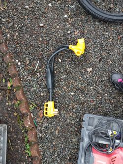 220 Splitter To 2 110