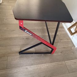 Gaming Desk CubiCubi