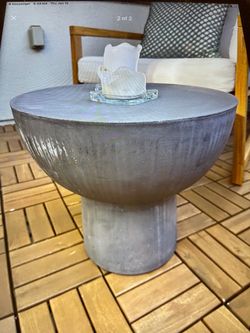 Round Concrete Pedestal Side Table