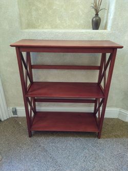Small Bookshelf Wood/Veneer Good Condition