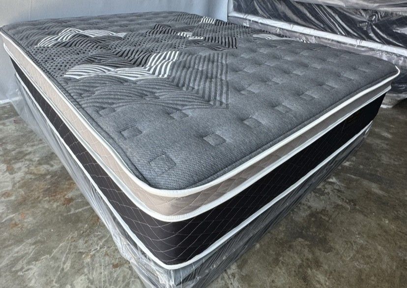 Queen Oasis Thermal Comfort Europillow Top 12inch Mattress!!