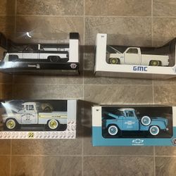 M2’s 1/24 With 3 Chases 