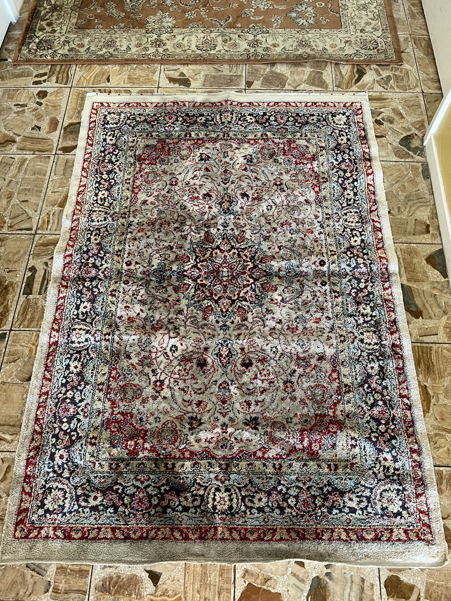 DETAILED RUG