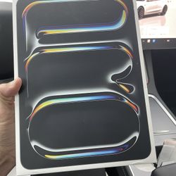 Apple iPad Pro 11-inch M5 256gb WiFi + Cellular Brand New