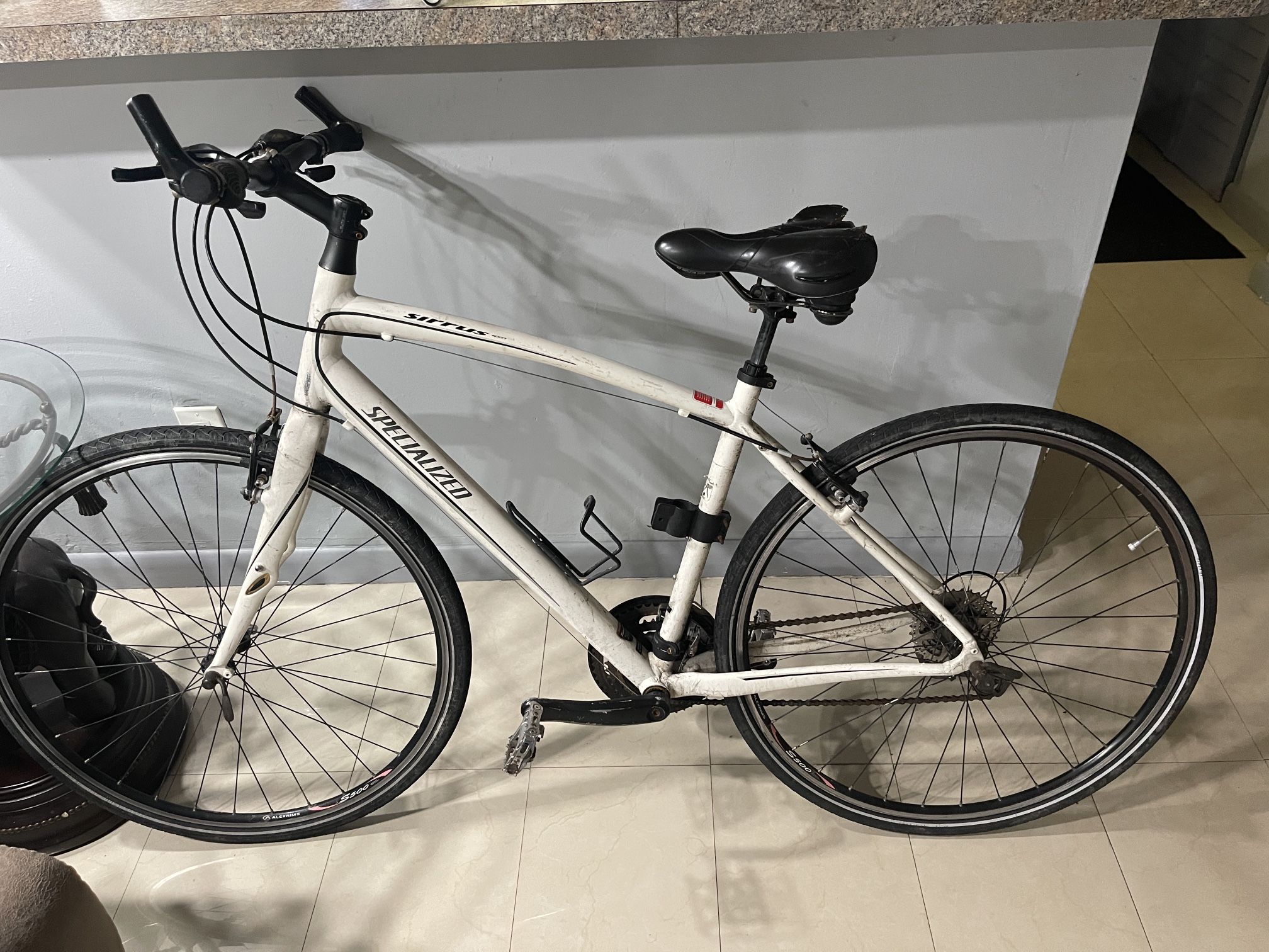 Specialized Sirrus Bike