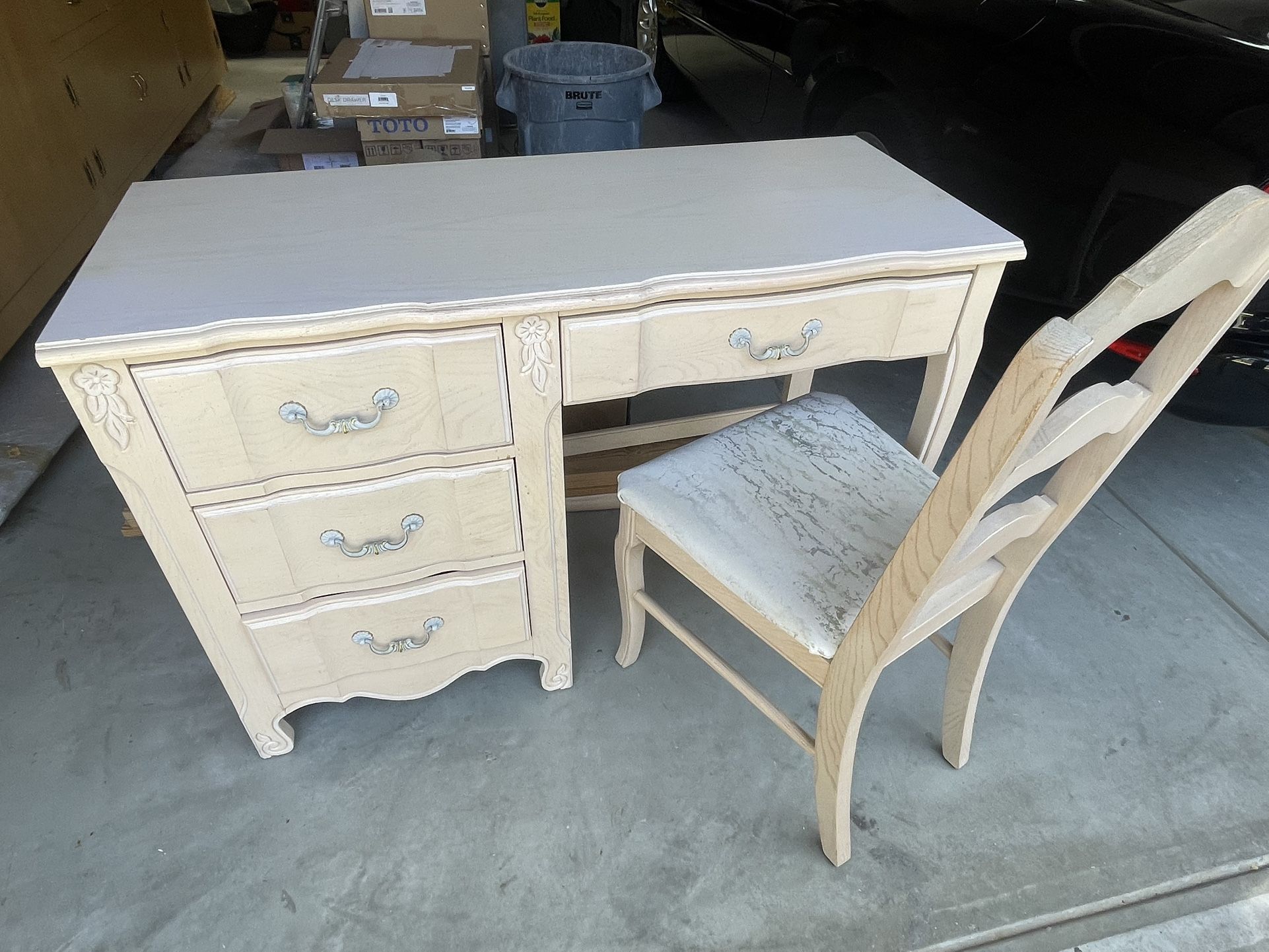 Study Desk And Chair