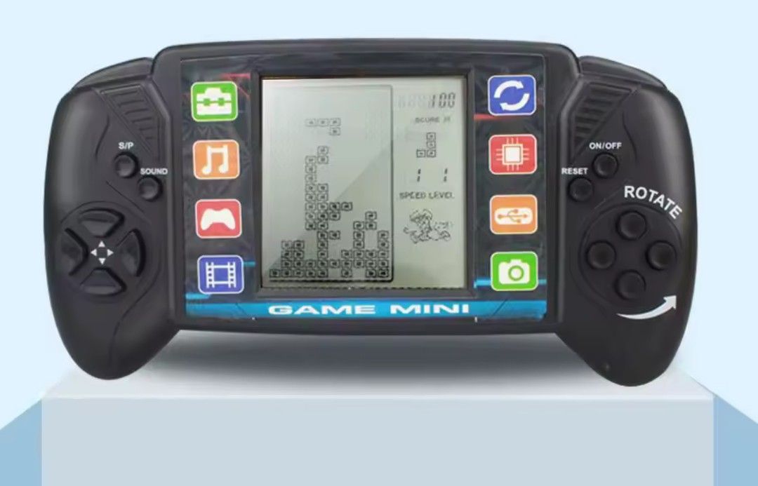 GAMING CONSOLES 
