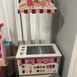 Kids Ice cream Stand 