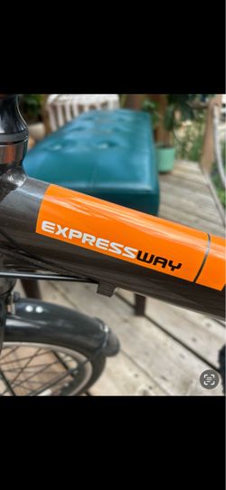 Expressway Bicycle folds up