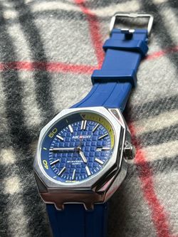 Aocasdiy sports watch- blue rubber and steel back case