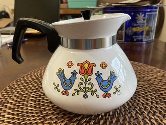 Vintage Corning Ware 6 Cup Teapot /P-104/1975