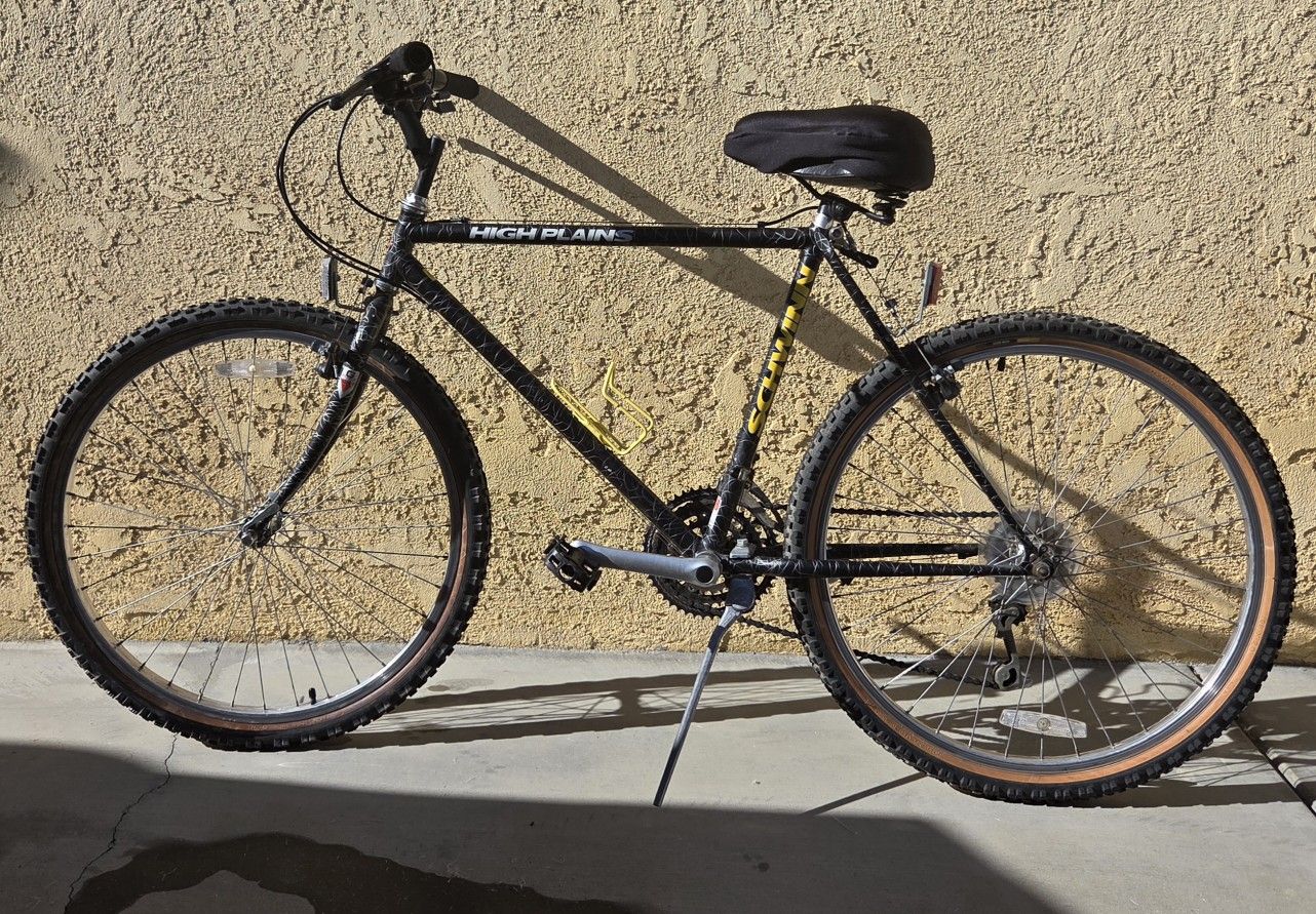 Schwinn 24 inch mountain bike
