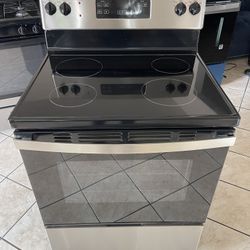 Insignia Electric Stove Stainless Steel