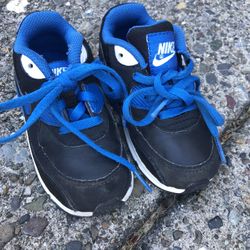 Kids Nike Size 7
