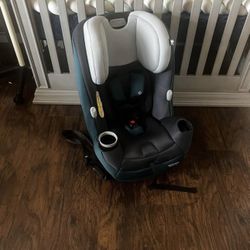 Maxi-Cosi Pria Convertible Car Seat