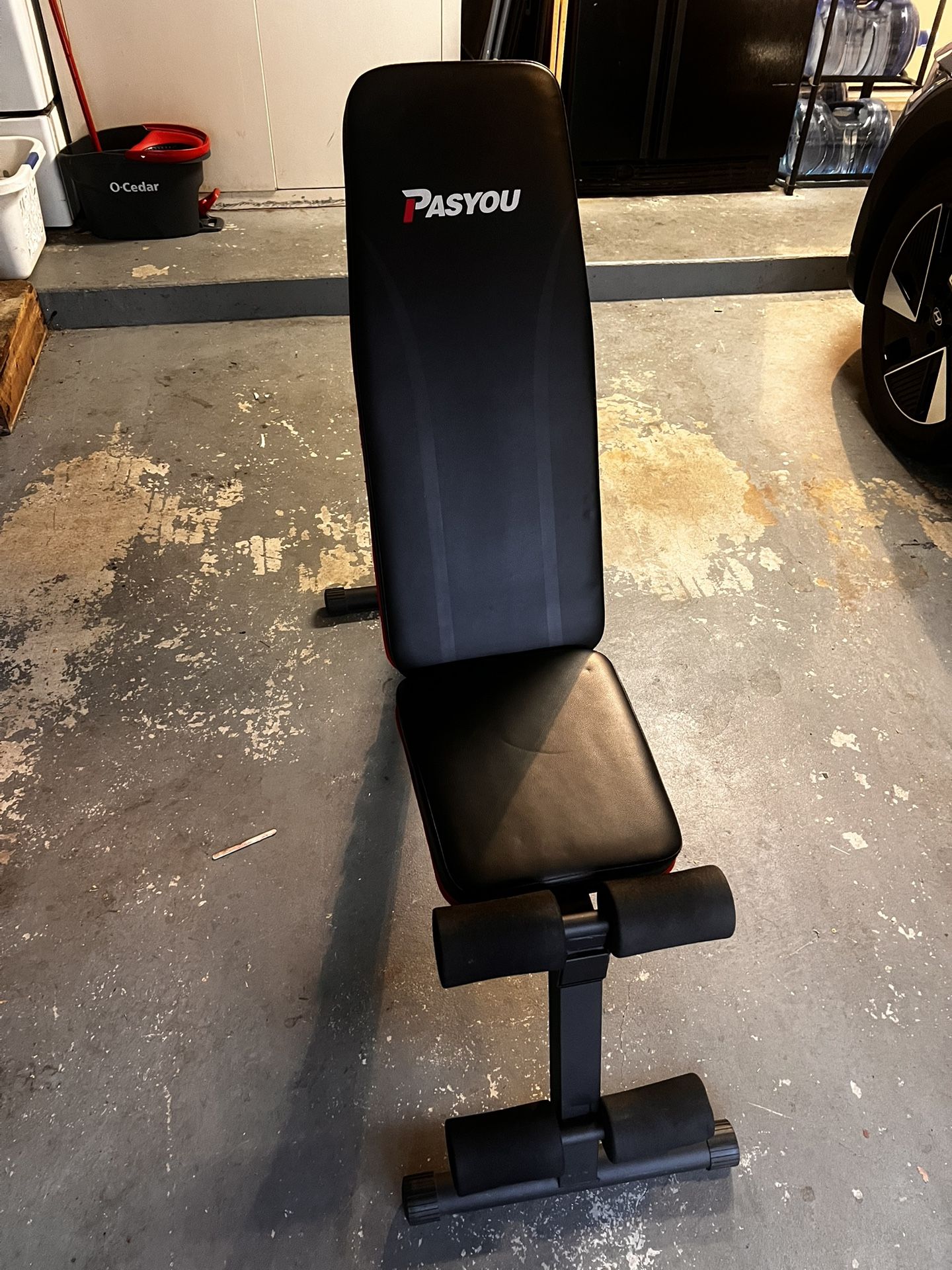 Adjustable Weight Bench