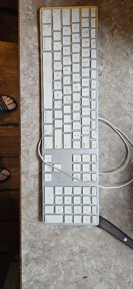 Corded Apple Keyboard