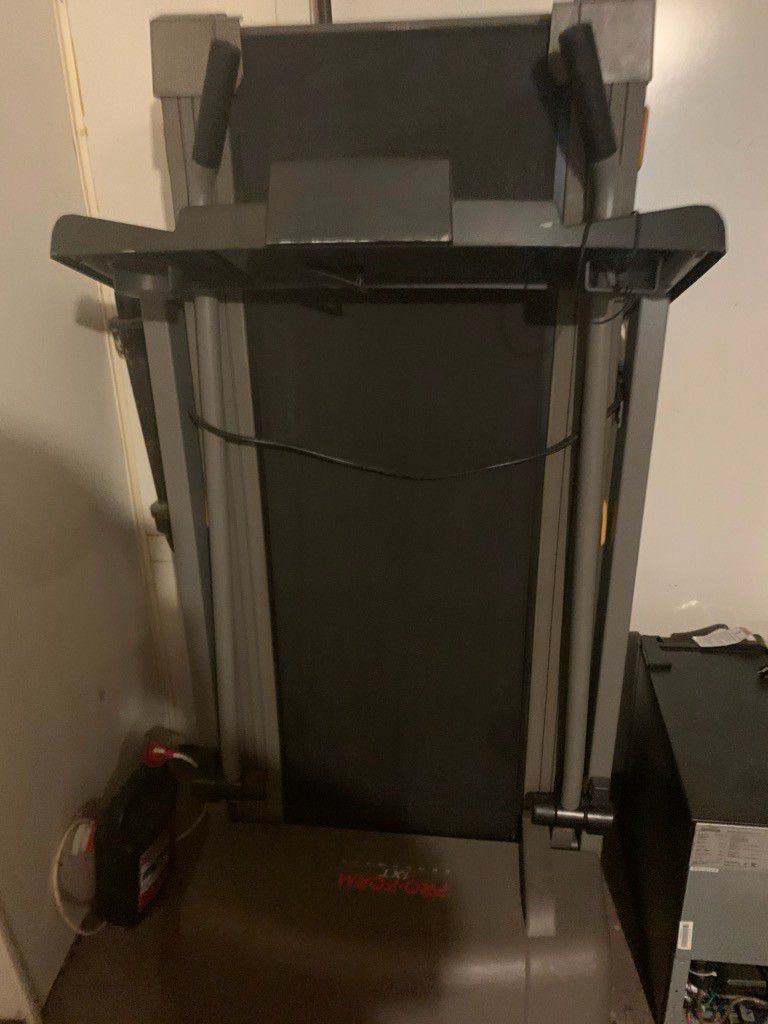 Treadmill used in good condition