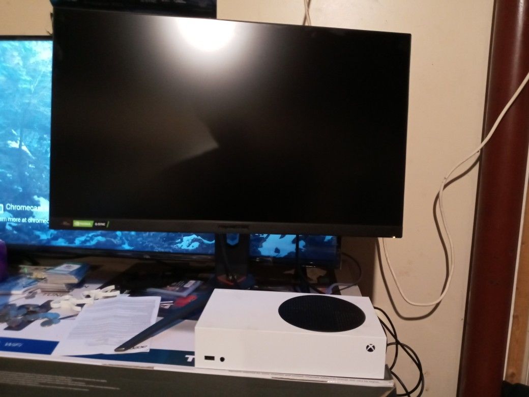 Xbox Series S And 240Hz Acer Predator XB3