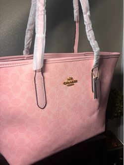 New Coach Tote Bag