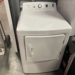 INSIGNIA dryer Large Capacity 