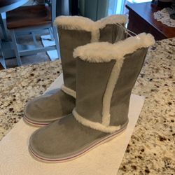 Girl Boots