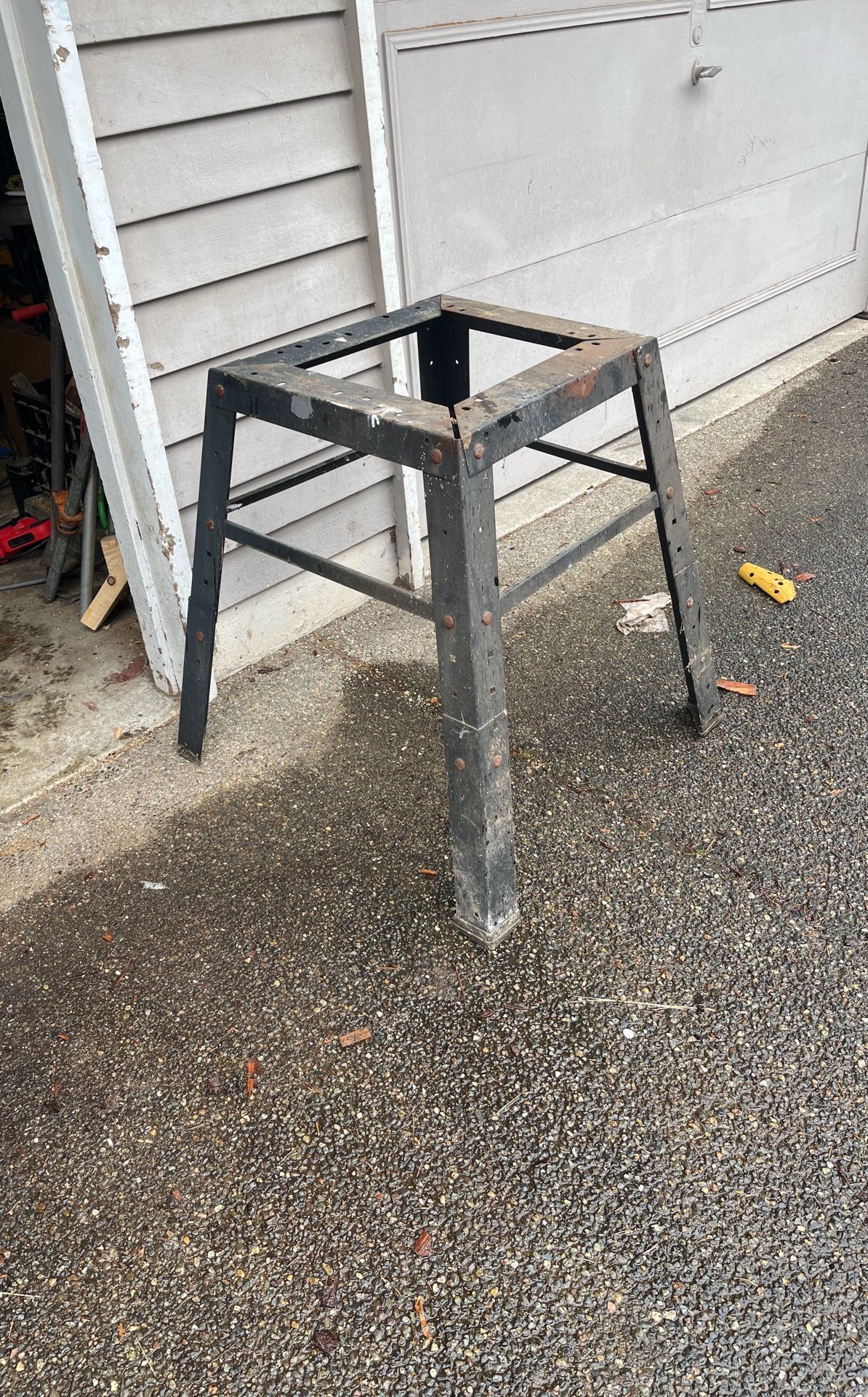 Table Saw Stand - Free