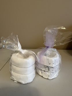 Homemade Bath Bombs And Shower Steamers