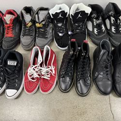 Bunch Of Shoes Size 10 Looking To Sell. Offer .