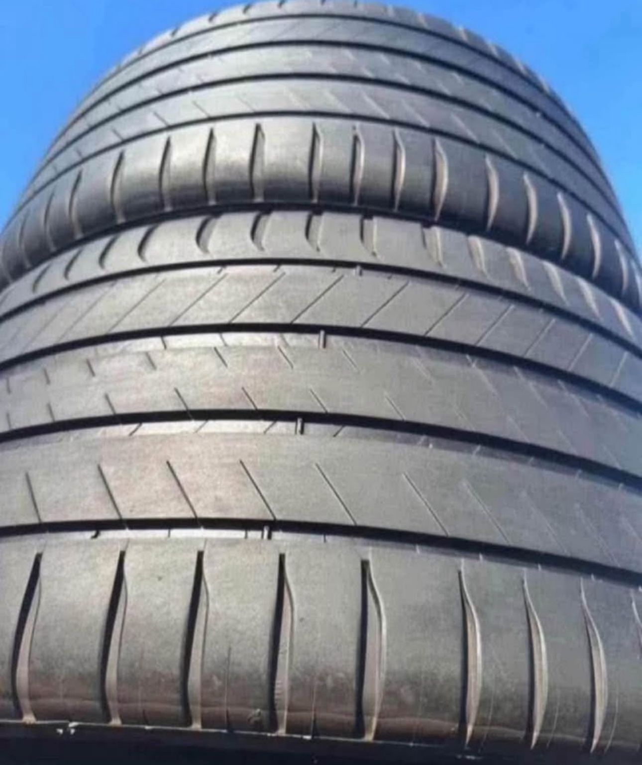 295 35 21 Michelin Latitude Sport 3 295/35/21 Used Tires 295/35R21
