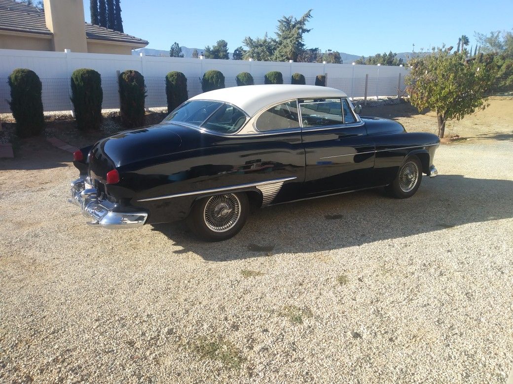Oldsmobile 52